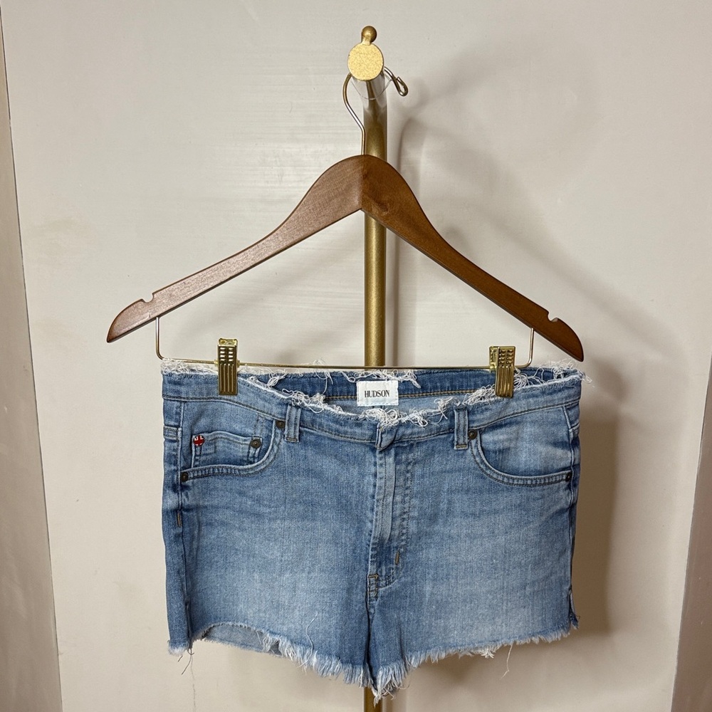 Hudson Jeans Women's Light Blue Frayed Denim Shorts